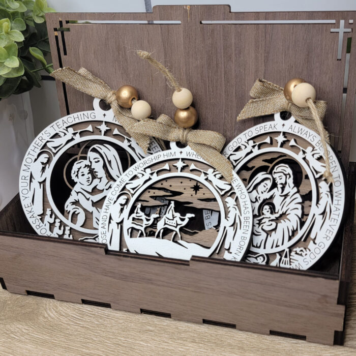 A Christmas Story ornament gift box set